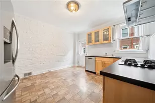 3474 Ligonier St, Pittsburgh, PA 15201 - Photo 10