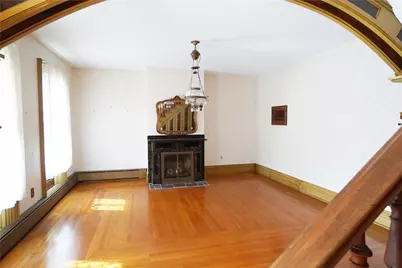 511 Circle Dr, Elizabeth Twp/Boro, PA 15037 - Photo 4