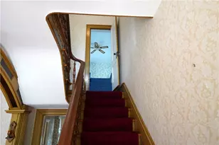 511 Circle Dr, Elizabeth Twp/Boro, PA 15037 - Photo 2