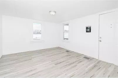 336 Walkchalk Rd, East Franklin Township, PA 16201 - Photo 10