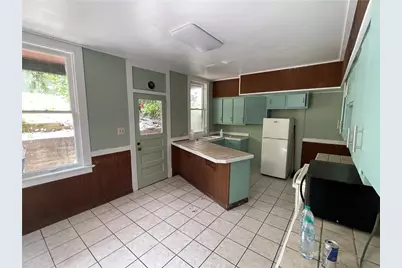 827 Lincoln, Charleroi Boro, PA 15022 - Photo 10