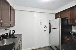 4625 Fifth Ave, Pittsburgh, PA 15213 - Photo 14