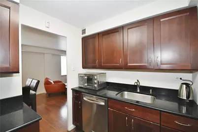 4625 Fifth Ave #202, Pittsburgh, PA 15213 - Photo 10
