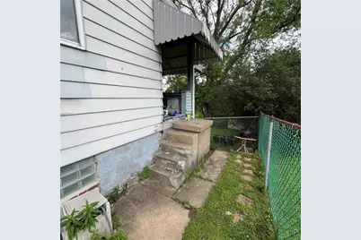 243 Whitaker St, Whitaker, PA 15120 - Photo 6