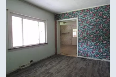 428 Grindstone Road, Jefferson Township, PA 15442 - Photo 6