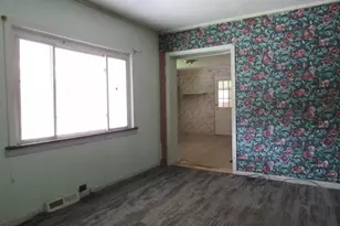 428 Grindstone Rd, Jefferson Township, PA 15442 - Photo 6