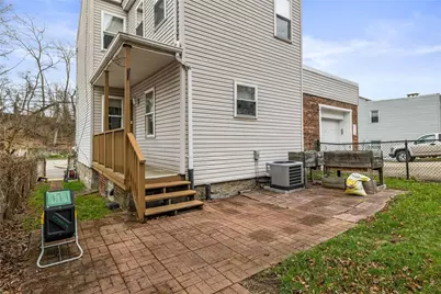 2842 Harcum Way, Pittsburgh, PA 15203 - Photo 16