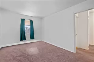 2842 Harcum Wy, Pittsburgh, PA 15203 - Photo 12