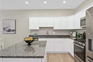 202 Willow Ln, Chippewa Township, PA 15010 - Photo 6