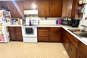 804 Sherman Ave, East Butler Boro, PA 16029 - Photo 6