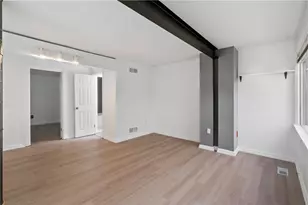 675 College St, Pittsburgh, PA 15232 - Photo 16