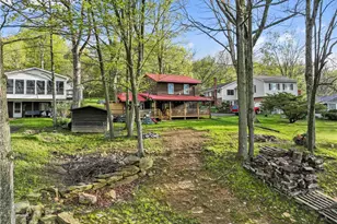 1036 Causeway Dr, Stoneycreek Township, PA 15541 - Photo 12