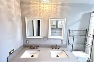 305 Marion Ave, Pittsburgh, PA 15221 - Photo 10