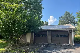 105 Lawrence Ave, Twp of But NW, PA 16001 - Photo 4