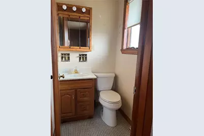 105 Lawrence Ave, Twp of But NW, PA 16001 - Photo 16