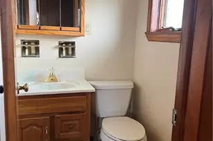 105 Lawrence Ave, Twp of But NW, PA 16001 - Photo 16