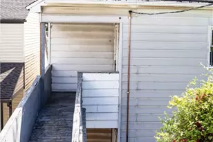 1604 Ridge Ave, Braddock, PA 15104 - Photo 4