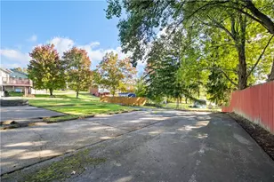 601 Dressel Rd, Pittsburgh, PA 15101 - Photo 30