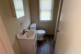 449 N Water Ave, Sharon, PA 16146 - Photo 8