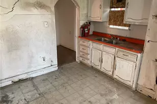 473 New 8th Ave, West Homestead, PA 15120 - Photo 4