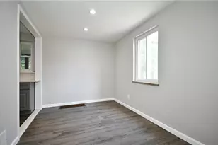 3341 McNeil Pl, Pittsburgh, PA 15219 - Photo 8