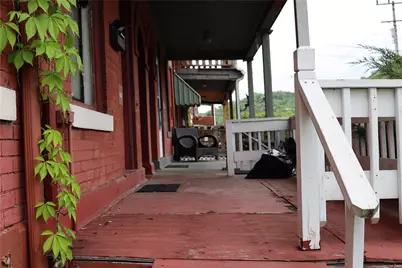 518 Middle Avenue, Wilmerding, PA 15148 - Photo 12