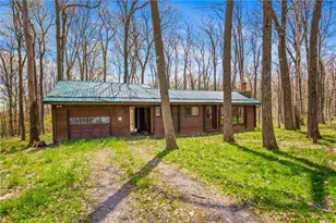 706 Laurel Summit Rd, Jenner Township, PA 15531 - Photo 1