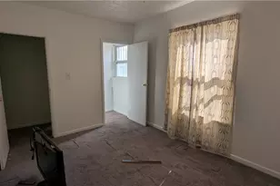 315 Lowell St, Pittsburgh, PA 15206 - Photo 10