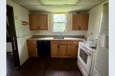 15 Allen Way, White Oak, PA 15131 - Photo 6