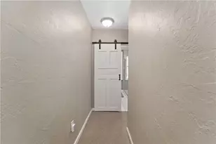 239 Albert St, Pittsburgh, PA 15211 - Photo 16