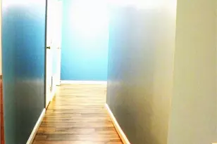 1080 Chatham Park Dr, Scott Township, PA 15216 - Photo 6