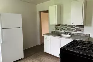 3012 Vancroft St, Schenley Heights, PA 15219 - Photo 2