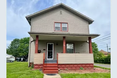 582 Spruce Avenue, Sharon, PA 16146 - Photo 1