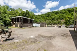 240 & 264 E Beaver St, Glenfield, PA 15143 - Photo 4