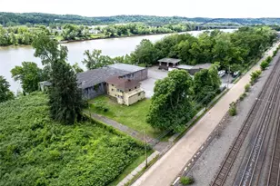 240 & 264 E Beaver St, Glenfield, PA 15143 - Photo 14