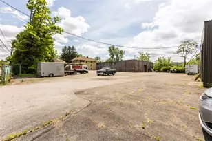 240 & 264 E Beaver St, Glenfield, PA 15143 - Photo 2