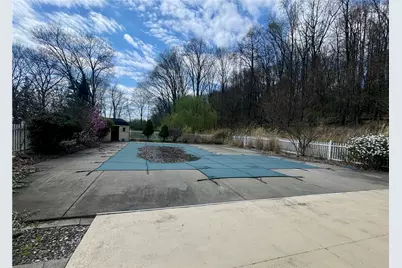 1849 Dutch Ridge Rd, Ellwood City, PA 16117 - Photo 16