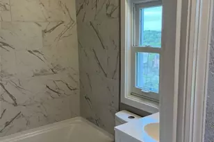 3309 Woodvue Dr, Pittsburgh, PA 15227 - Photo 10