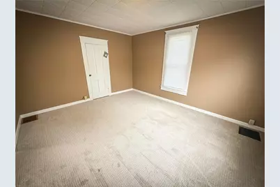 126 W Boyd Ave, Butler, PA 16001 - Photo 22