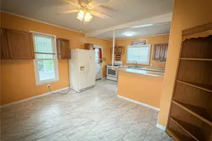 126 W Boyd Ave, Butler, PA 16001 - Photo 10