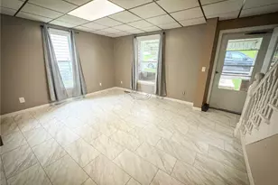 126 W Boyd Ave, Butler, PA 16001 - Photo 8