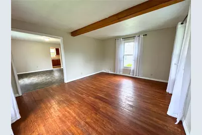 704 S Center Street, Grove City Boro, PA 16127 - Photo 10