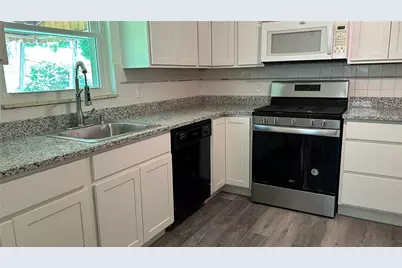 1931 Remington Dr, Homewood Brushton, PA 15221 - Photo 4