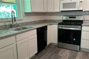 1931 Remington Dr, Homewood Brushton, PA 15221 - Photo 4