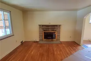 1931 Remington Dr, Homewood Brushton, PA 15221 - Photo 2