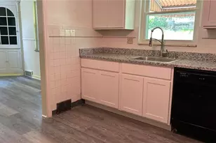 1931 Remington Dr, Homewood Brushton, PA 15221 - Photo 12