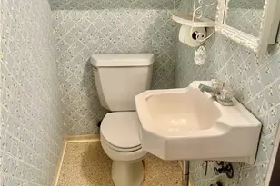 535 Glen Shannon Dr, Pittsburgh, PA 15234 - Photo 10