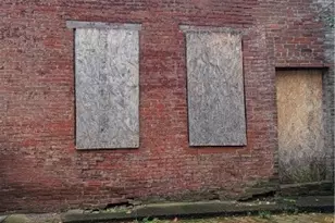 1244 Buena Vista St, Pittsburgh, PA 15212 - Photo 4