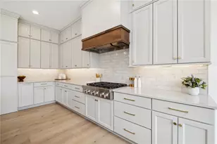 205 Rothaar Ct, Peters Township, PA 15367 - Photo 10