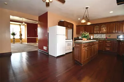 108 Locust St, Pittsburgh, PA 15210 - Photo 6